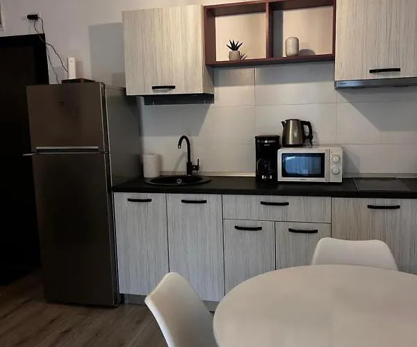 Sunnyescape7 Apartman *